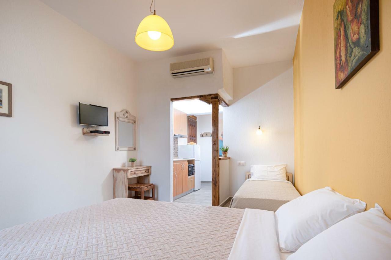 Akti House Psarogiannis Apartments & Studios ブアブロウ エクステリア 写真